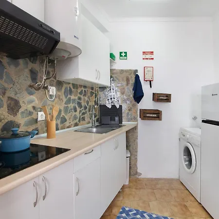 Casa Amarela Holiday home *