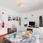 Casa Amarela Feriehus *